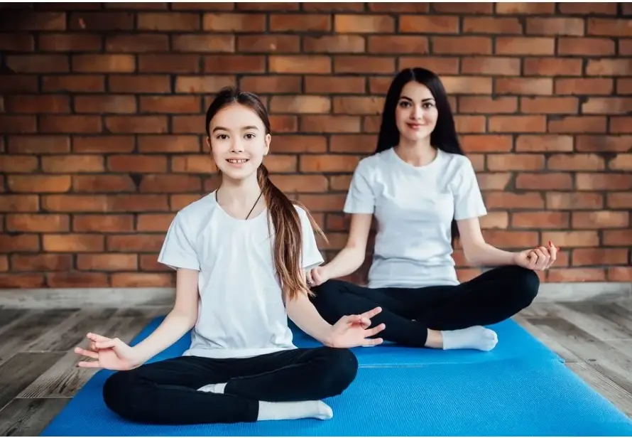 Teen-Yoga-and-Meditation-Retreats